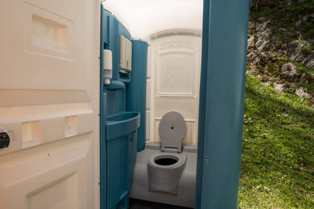 Porta potty delivery and setup in Dorothy, NJ